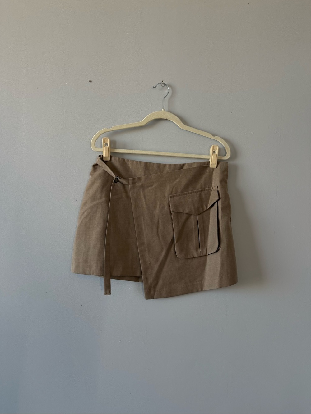ASTR THE LABEL Women's Wrap Mini Skirt - Brown